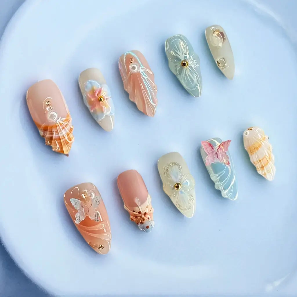 Handmade 3D Design Almond Press Ons - Made by Nails Aria