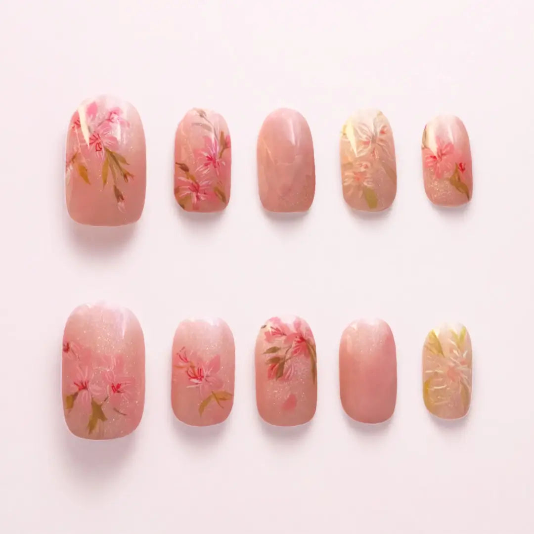 Handmade Red Golden Oval Press On Nails – Made by Nails Aria